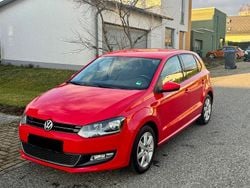 Rot Gebraucht 2010 VW Polo Kleinwagen | 5.200 € (Fairer Preis)