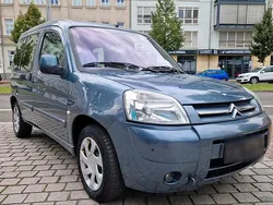 Grau Gebraucht 2005 Citroën Berlingo Van / Kleinbus | 1.899 € (Guter Preis)