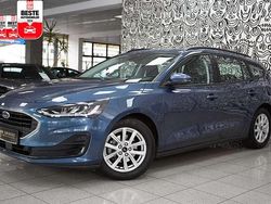 Blau Gebraucht 2023 Ford Focus Cool & Connect Kombi | 19.880 € (Guter Preis)