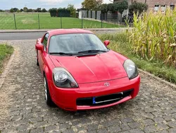 Rot Gebraucht 2002 Toyota MR2 Cabrio | 15.500 €
