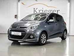 Grau Gebraucht 2016 Hyundai i10 Passion Kleinwagen | 5.950 € (Guter Preis)