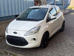 Weiß Gebraucht 2012 Ford Ka Trend Kleinwagen | 2.900 € (Fairer Preis)