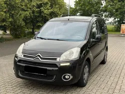 Schwarz Gebraucht 2012 Citroën Berlingo Exclusive Van / Kleinbus | 3.490 € (Guter Preis)