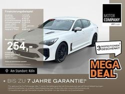 Weiß Gebraucht 2017 Kia Stinger GT-Line Kleinwagen | 27.989 € (Etwas zu teuer)