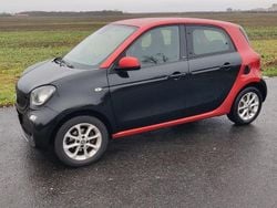 Schwarz Gebraucht 2016 Smart ForFour Passion Kleinwagen | 6.500 € (Guter Preis)