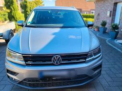 Silber Gebraucht 2019 VW Tiguan Join SUV | 19.999 € (Fairer Preis)