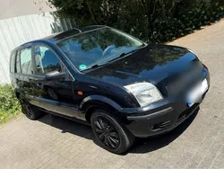 Schwarz Gebraucht 2003 Ford Fusion Kleinwagen | 2.100 € (Guter Preis)