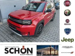 Rot Neu 2025 Fiat Panda Icon Kleinwagen | 24.990 € (Etwas zu teuer)