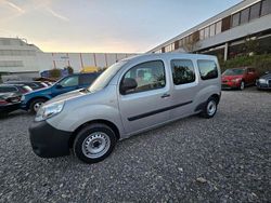 Grau Gebraucht 2018 Renault Kangoo Van / Kleinbus | 8.990 € (Teuer)