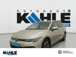 Silber Gebraucht 2024 VW Golf VIII Move Limousine | 27.990 € (Fairer Preis)
