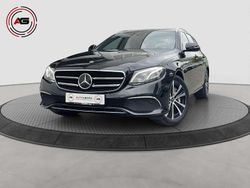 Obsidianschwarz Gebraucht 2020 Mercedes E300 Avantgarde Kombi | 27.500 € (Fairer Preis)