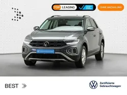 Indiumgrau metallic Gebraucht 2024 VW T-Roc Life SUV | 22.199 € (Guter Preis)