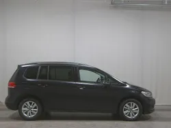 Schwarz Gebraucht 2021 VW Touran Comfortline Van / Kleinbus | 14.480 € (Superpreis)