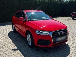 Rot Gebraucht 2016 Audi Q3 Sport SUV | 17.500 € (Fairer Preis)