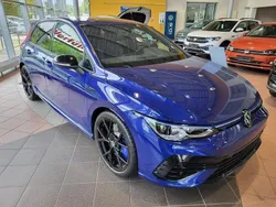 Lapiz blue metallic Neu 2024 VW Golf VIII R Limousine | 67.235 €