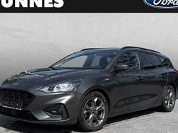 Grau Gebraucht 2021 Ford Focus ST-Line Kombi | 17.525 € (Superpreis)