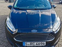 Schwarz Gebraucht 2015 Ford Fiesta Kleinwagen | 6.300 € (Fairer Preis)