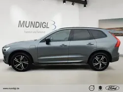 Grau Gebraucht 2020 Volvo XC60 R-Design SUV | 34.900 € (Fairer Preis)