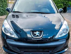 Schwarz Gebraucht 2009 Peugeot 206+ Kleinwagen | 2.500 € (Fairer Preis)