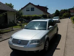 Silber Gebraucht 2003 VW Passat Limousine | 750 € (Superpreis)