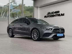 Grau Gebraucht 2020 Mercedes CLA250 AMG line Limousine | 27.990 € (Guter Preis)