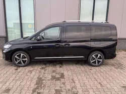 Perleffektlackierung deepblack Neu 2025 VW Caddy Maxi Style Van / Kleinbus | 37.579 € (Guter Preis)