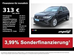 Deep black perleffekt (metallic) Gebraucht 2024 VW Tiguan Move SUV | 28.790 € (Superpreis)