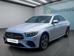 Grau Gebraucht 2021 Mercedes E300 Limousine | 39.099 € (Teuer)