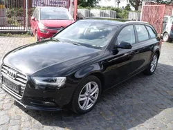 Mythosschwarz metallic Gebraucht 2015 Audi A4 Attraction Kombi | 9.490 € (Superpreis)
