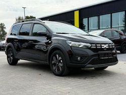 Schwarz Gebraucht 2025 Dacia Jogger Expression Van / Kleinbus | 25.490 € (Fairer Preis)
