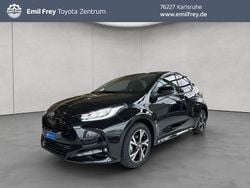 Schwarz Neu 2025 Toyota Yaris Hybrid Comfort Limousine | 23.390 € (Guter Preis)