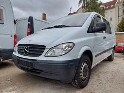 Weiß Gebraucht 2009 Mercedes Vito Van | 5.000 €