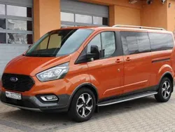 Hokkaidoorangemetallic Gebraucht 2023 Ford Tourneo Custom Active Van / Kleinbus | 42.990 € (Guter Preis)