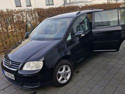 Schwarz Gebraucht 2005 VW Touran Van / Kleinbus | 3.500 € (Fairer Preis)