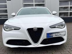 Weiß Gebraucht 2022 Alfa Romeo Giulia Super Limousine | 20.900 €