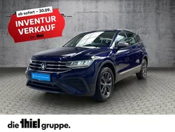 Blau Gebraucht 2022 VW Tiguan Allspace Life SUV | 30.745 € (Fairer Preis)