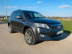 Grau Gebraucht 2011 Toyota RAV4 Executive SUV | 9.900 € (Fairer Preis)