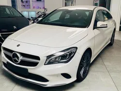 Weiß Gebraucht 2019 Mercedes CLA220 Shooting Brake Kombi | 19.900 € (Guter Preis)