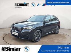 Saphirschwarz metallic Gebraucht 2023 BMW X1 M Sport SUV | 43.990 € (Fairer Preis)