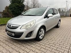 Silber Gebraucht 2011 Opel Corsa Satellite Limousine | 4.990 € (Etwas zu teuer)