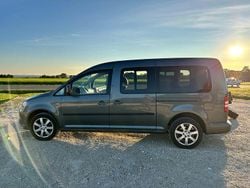 Grau Gebraucht 2012 VW Caddy Maxi Edition Van / Kleinbus | 4.300 €