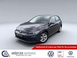 Grau Gebraucht 2022 VW Golf VIII Life Limousine | 17.489 € (Guter Preis)