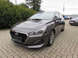 Grau Gebraucht 2019 Hyundai i30 YES! Kombi | 10.990 € (Fairer Preis)