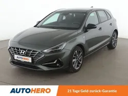 Grau Gebraucht 2022 Hyundai i30 Edition 30+ Limousine | 20.710 € (Guter Preis)