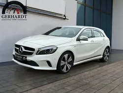 Weiß Gebraucht 2017 Mercedes A220 Urban Kombi | 20.980 € (Fairer Preis)