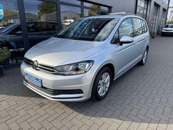 Reflexsilber metallic Gebraucht 2021 VW Touran Comfortline Van / Kleinbus | 24.950 € (Fairer Preis)