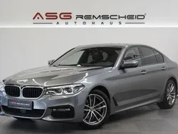 Grau Gebraucht 2016 BMW 520 M Sport Limousine | 25.900 €