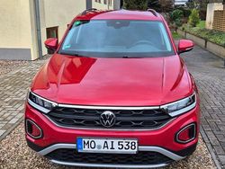 Rot Gebraucht 2023 VW T-Roc Move SUV | 22.950 € (Guter Preis)
