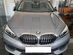Grau Gebraucht 2022 BMW 118 Advantage Kleinwagen | 22.200 € (Guter Preis)
