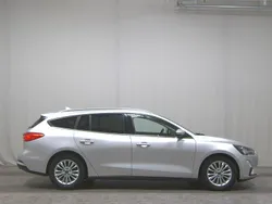 Polarsilber metallic Gebraucht 2020 Ford Focus Titanium Kombi | 10.480 € (Guter Preis)